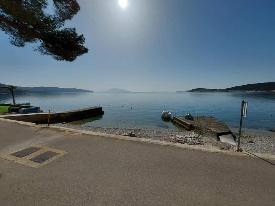 Seaside Dunka Apartment Martinšćica エクステリア 写真